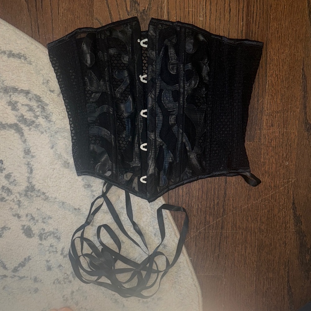 Amazon Black Corset Top